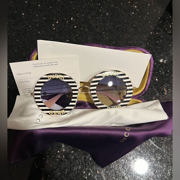 Gucci GG0113S 008 Sunglasses Women's Black+White Striped-Gold/Blue Gradient Lens - Picture 4 of 7